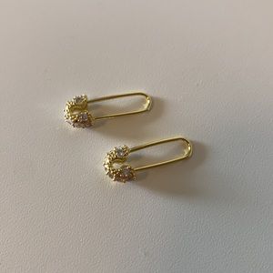 Uncommon James paper clip earring